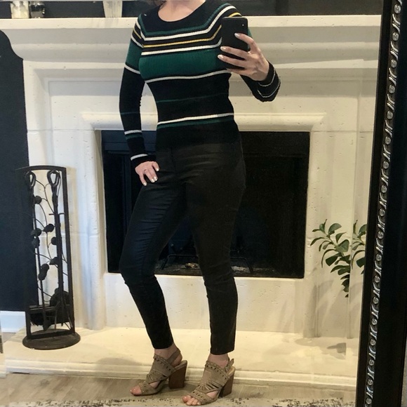 Express Fitted Ribbed Crew Neck Sweater, Size M, Color Black and Green - Picture 3 of 5